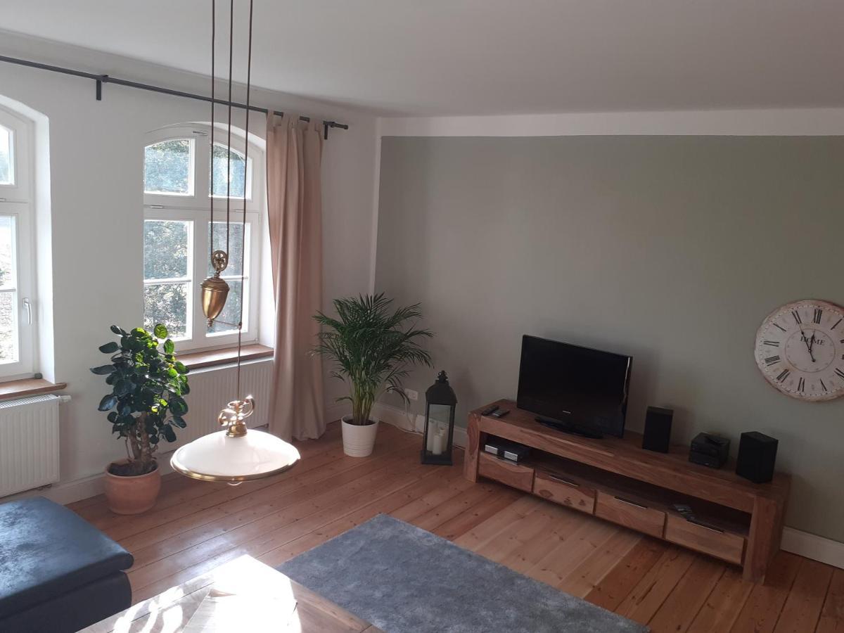 Ferienwohnung Ehemalige Revierfoersterei "Uns Luett" Kuhstorf Εξωτερικό φωτογραφία